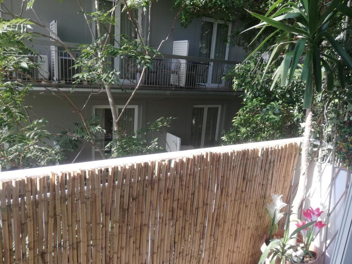 Athens Riviera Apt With Seaview, 15' To Acropolis Exterior photo