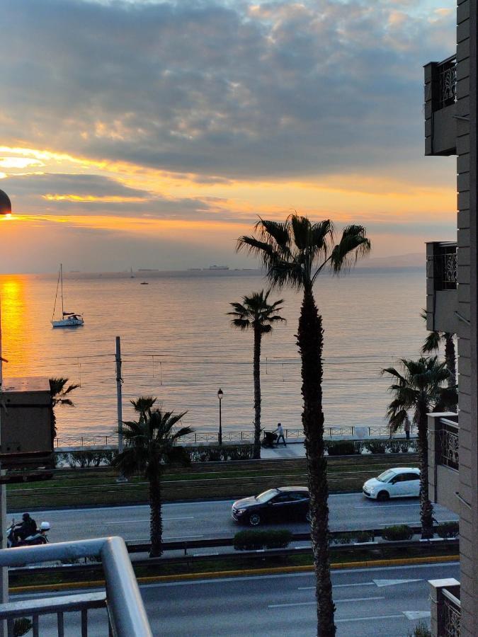 Athens Riviera Apt With Seaview, 15' To Acropolis Exterior photo