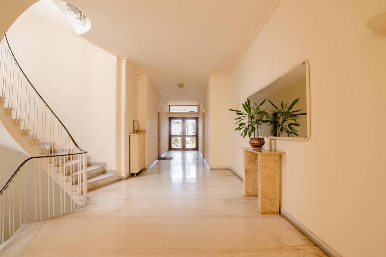 Athens Riviera Apt With Seaview, 15' To Acropolis Exterior photo