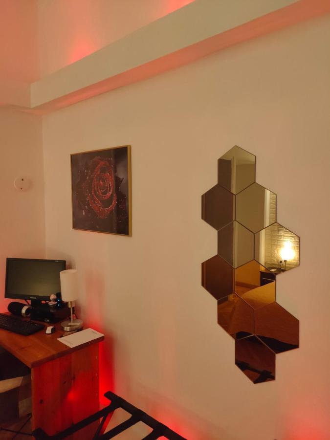 Athens Riviera Apt With Seaview, 15' To Acropolis Exterior photo